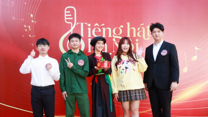 Nhiều thí sinh nước ngoài dự thi ‘Tiếng hát Hà Nội 2025’